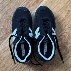New Balance Black and White Women's Sneakers